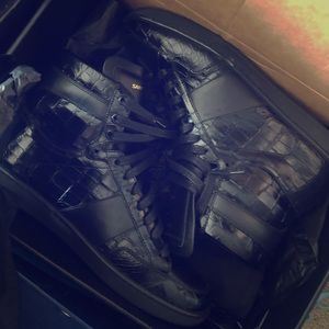 YSL SAINT LAURENT MENS SHOES